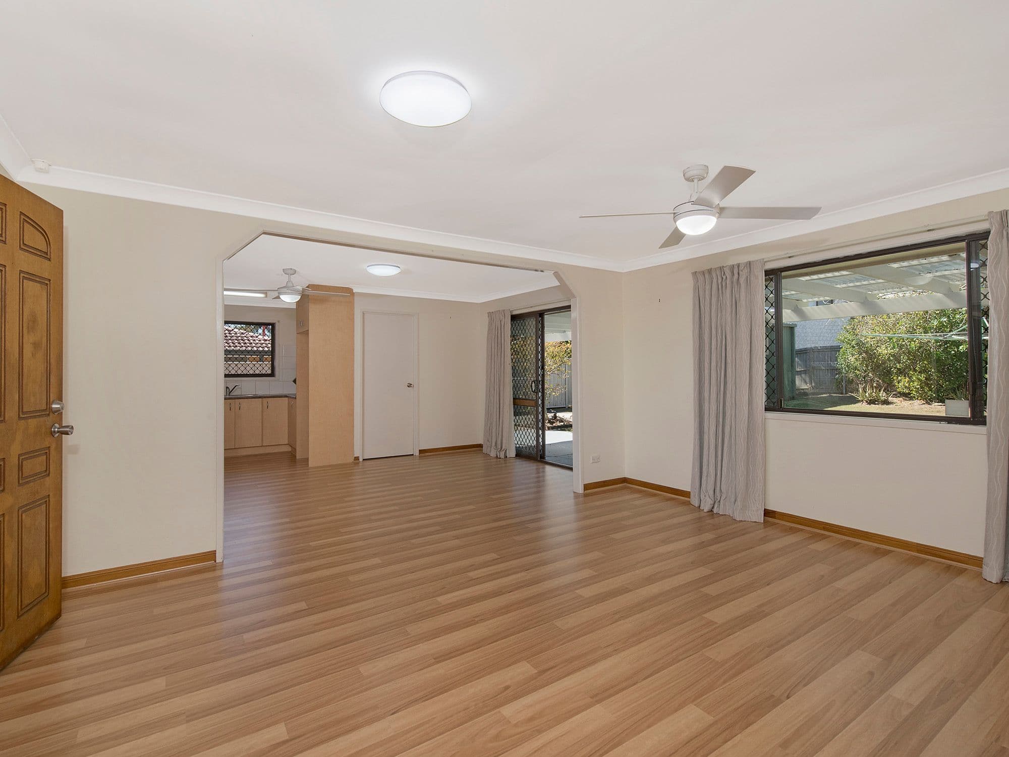 12 Gladdyr Street, Capalaba QLD 4157, Capalaba - Thumbnail 3