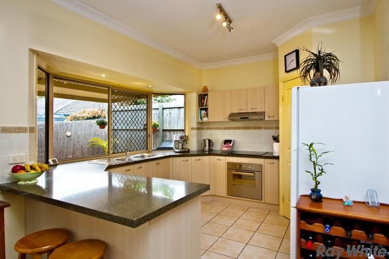 13 Purdie Place, FOREST LAKE QLD 4078, Forest Lake - Thumbnail 5
