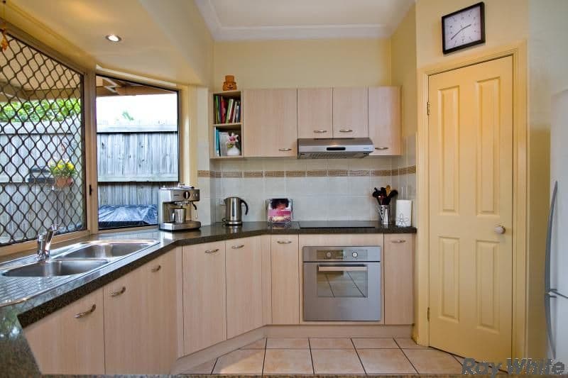 13 Purdie Place, FOREST LAKE QLD 4078, Forest Lake - Thumbnail 6