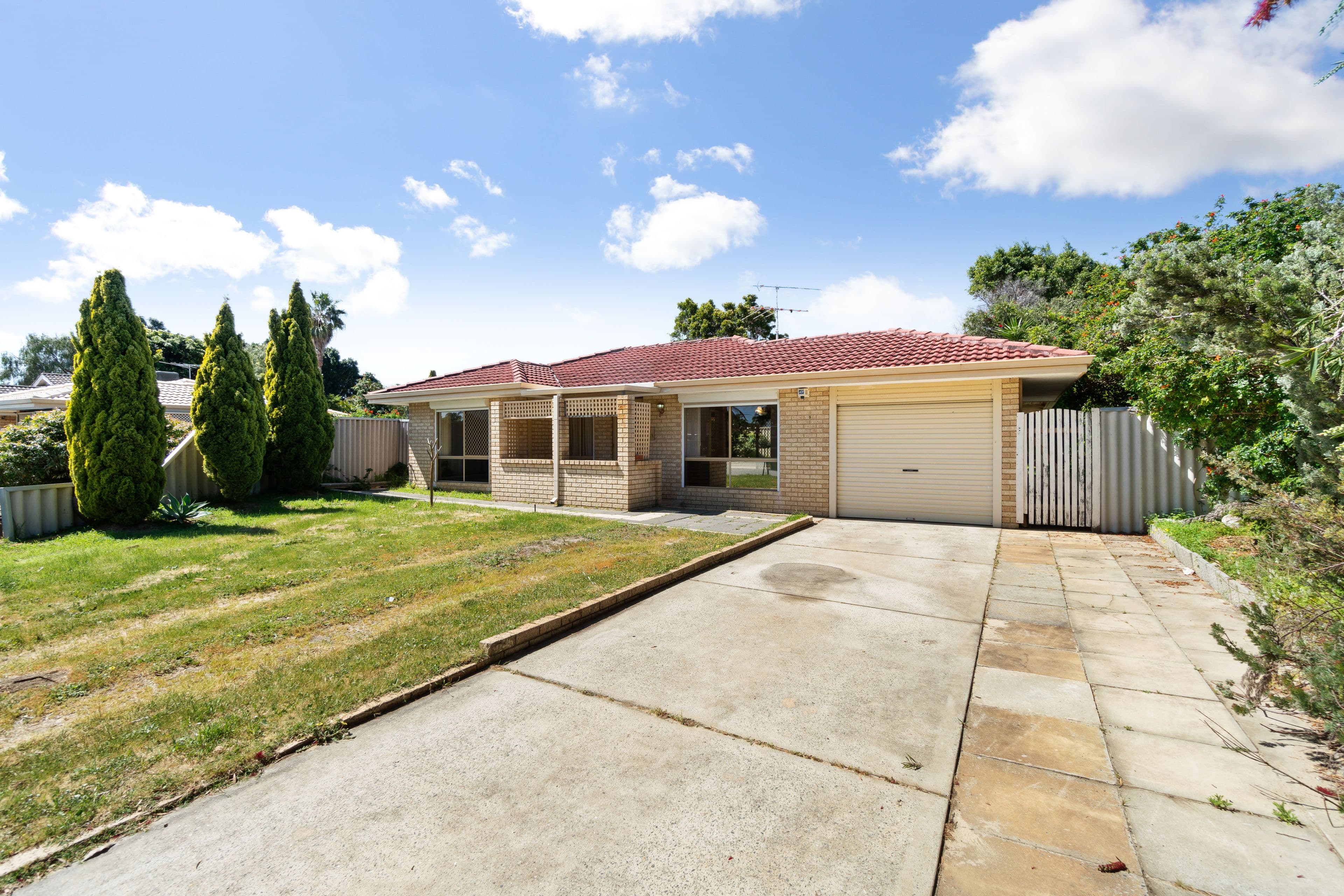 9 Caswell Court, Marangaroo WA 6064, Marangaroo - Thumbnail 2