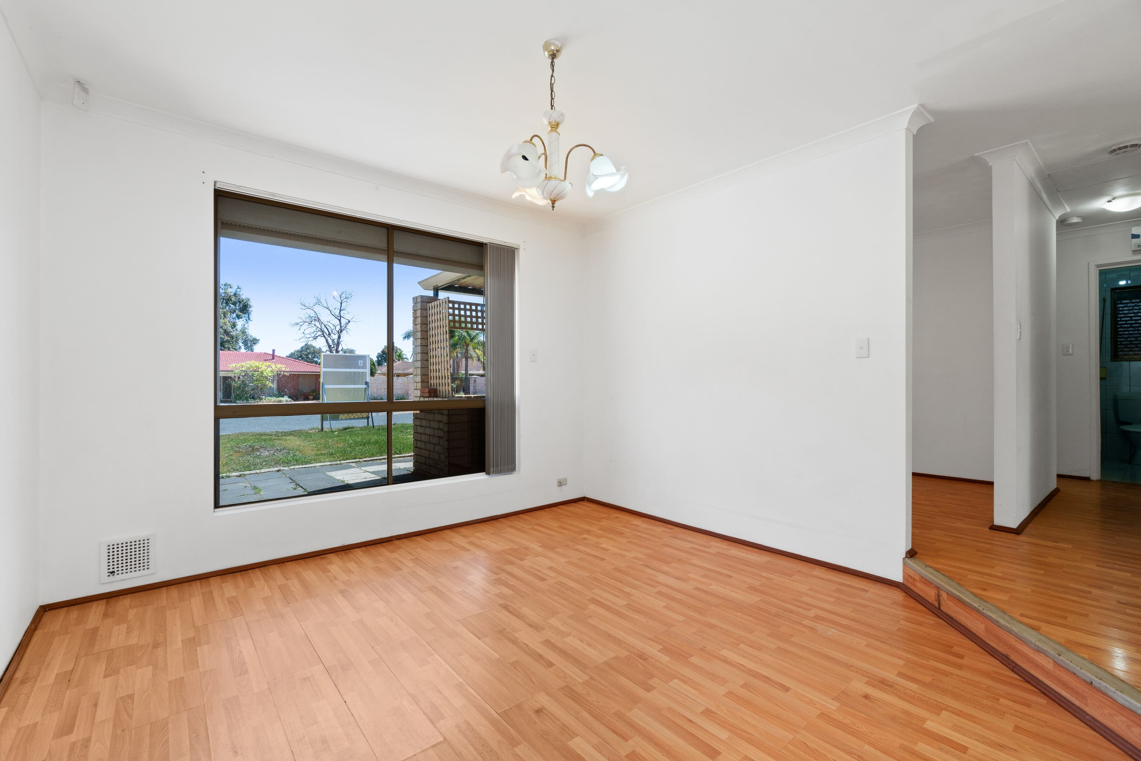 9 Caswell Court, Marangaroo WA 6064, Marangaroo - Thumbnail 6