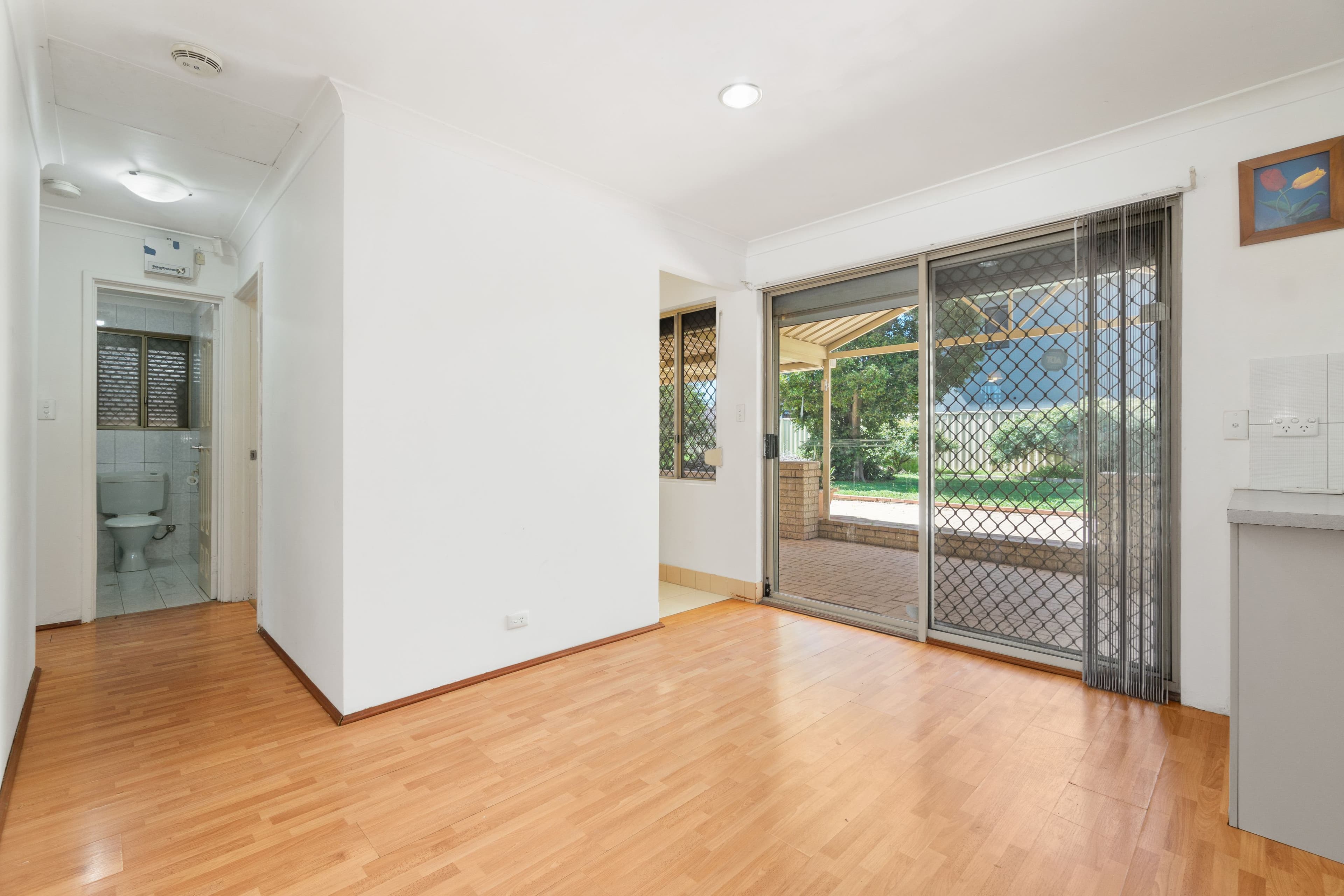 9 Caswell Court, Marangaroo WA 6064, Marangaroo - Thumbnail 8