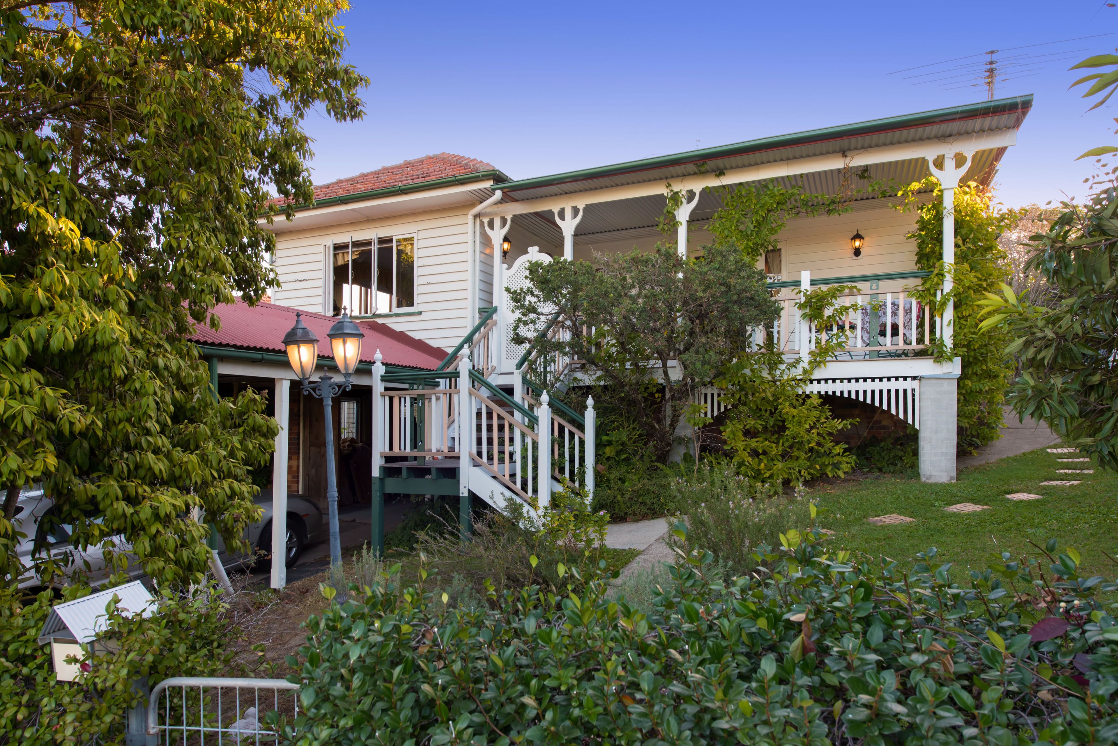 21 Thomas Street, Camp Hill QLD 4152, Camp Hill - Image 1