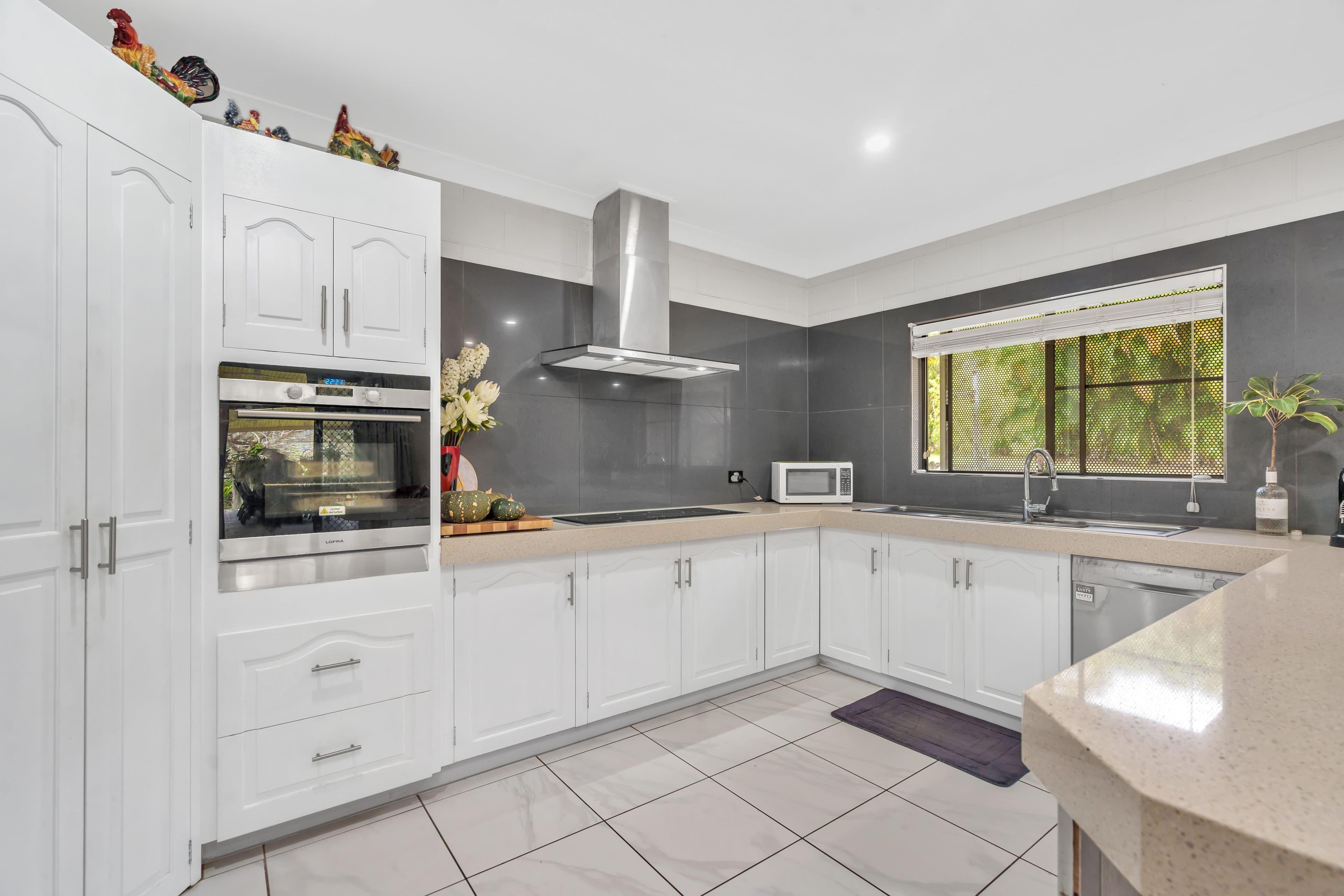 154-156 Wiseman Road West, Edmonton QLD 4869, Edmonton - Thumbnail 2