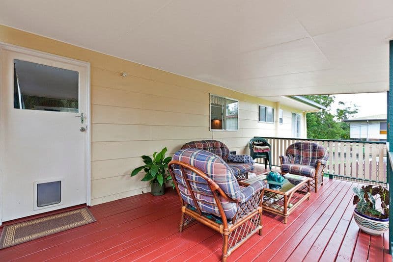 11 Narrawong Street, ROCHEDALE SOUTH QLD 4123, Rochedale South - Thumbnail 5