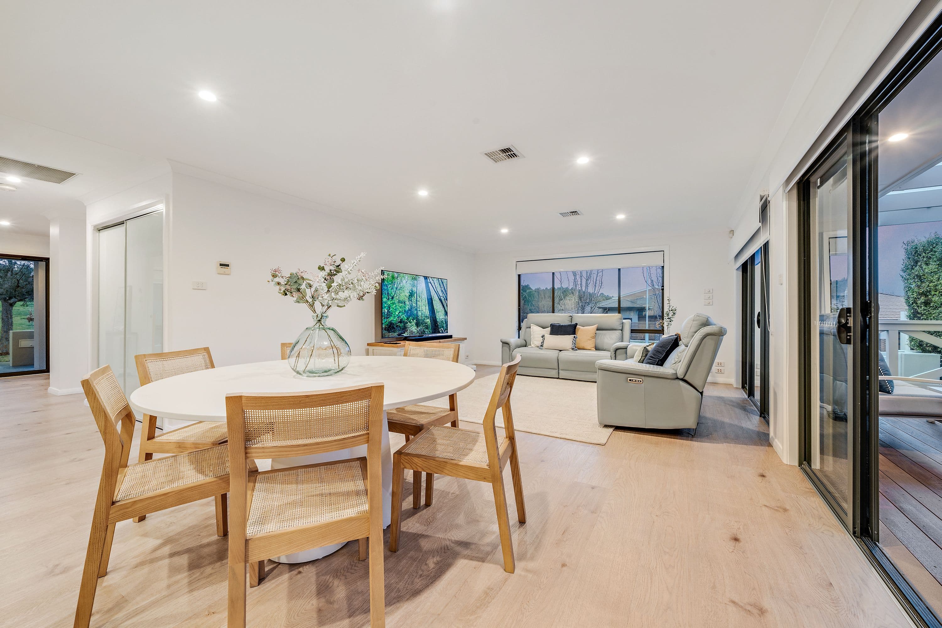 77 Narden Street, Crace ACT 2911, Crace - Thumbnail 6