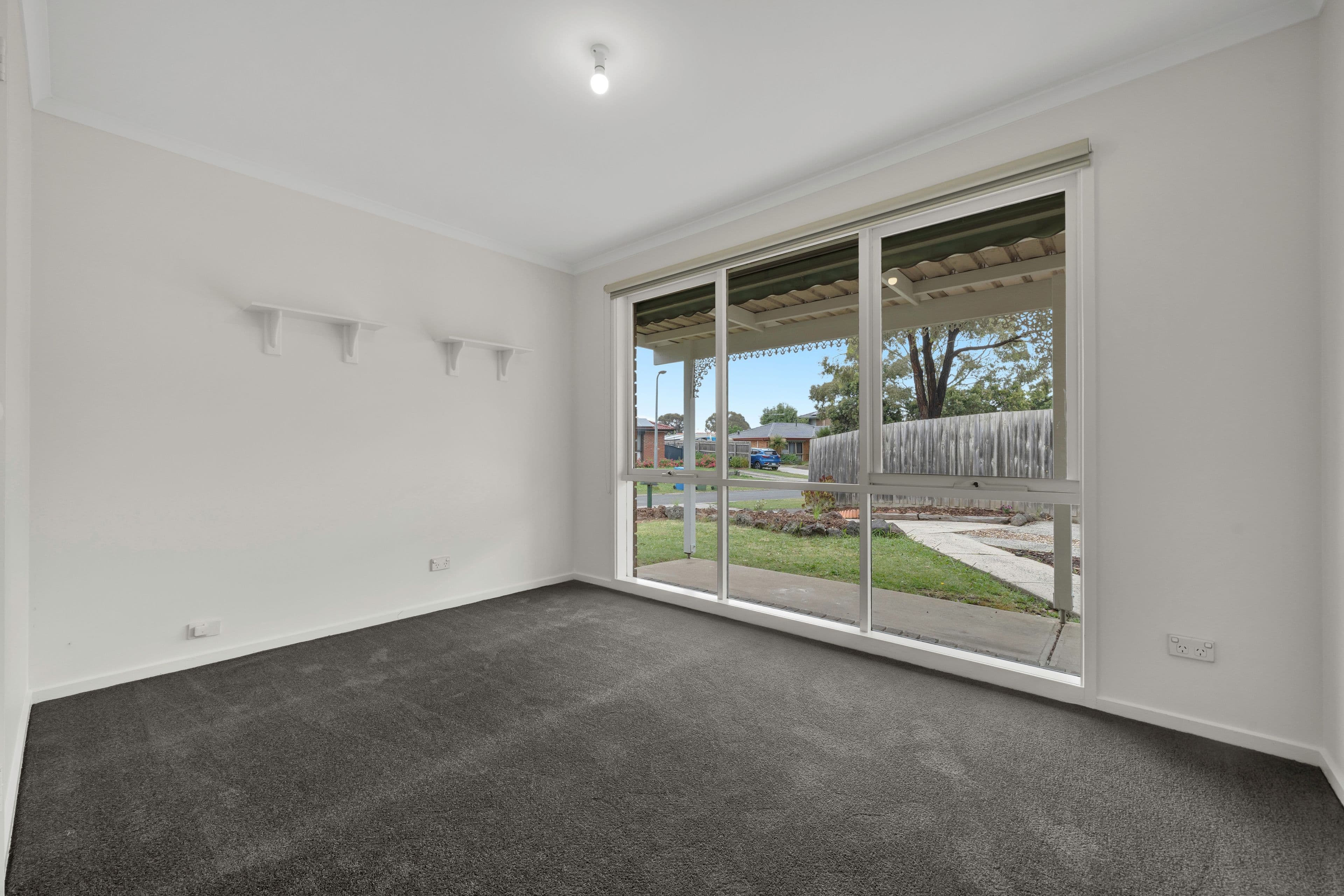 7 Hindmarsh Court, Cranbourne North VIC 3977, Cranbourne North - Thumbnail 8