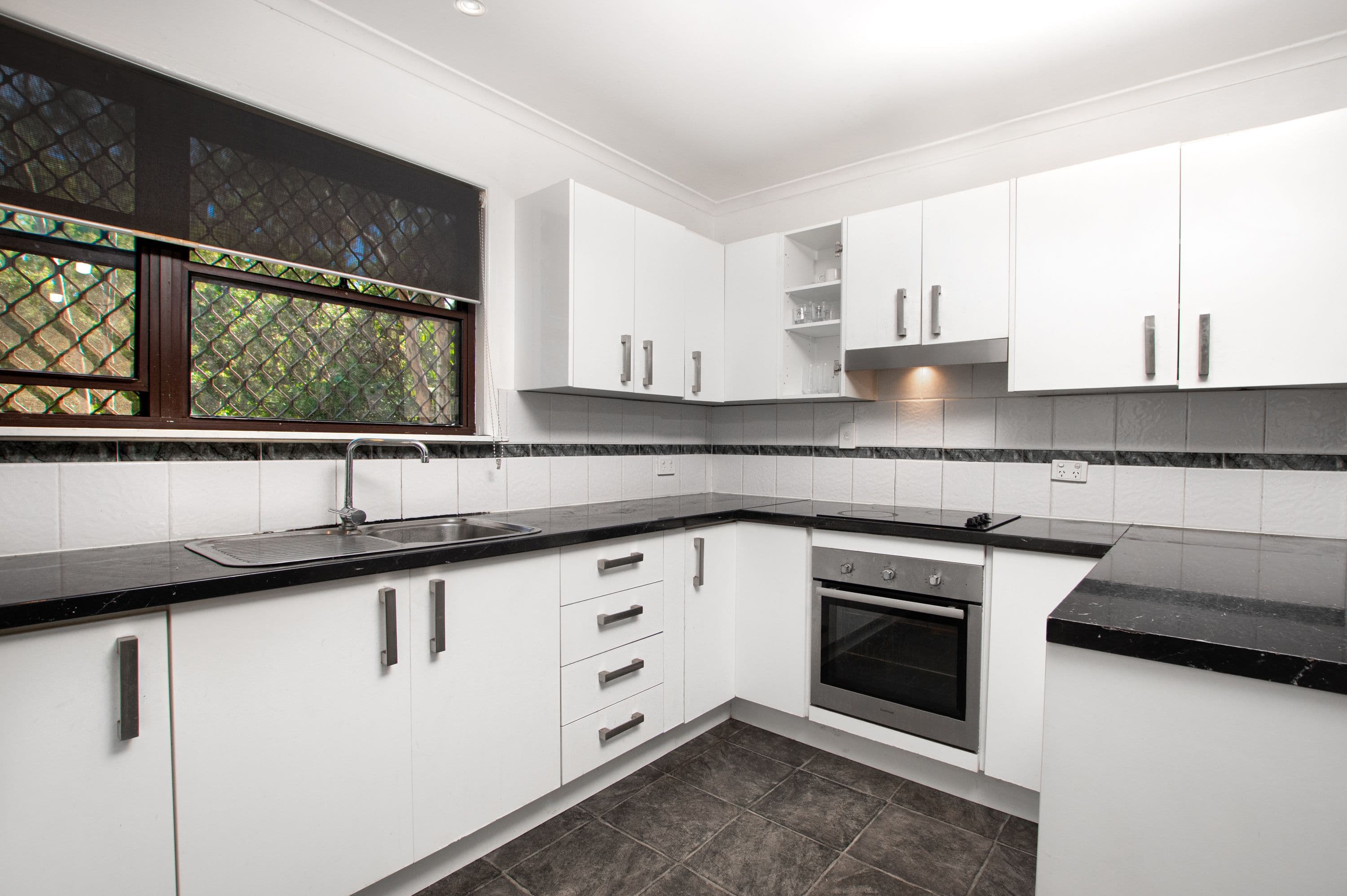 82 Addison Road, Camira QLD 4300, Camira - Thumbnail 2
