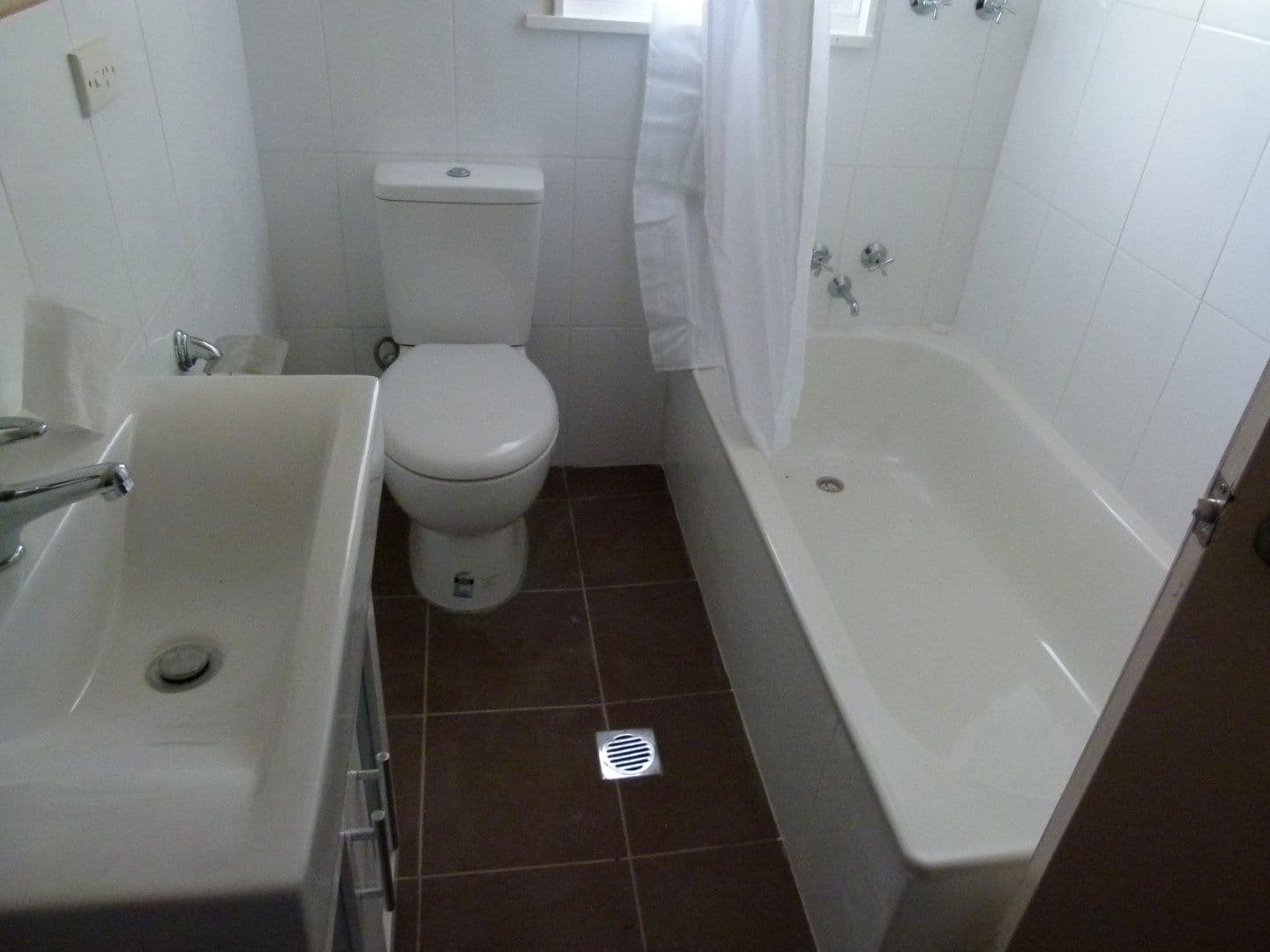 34 Cedar Cresent, FORBES NSW 2871, Forbes - Thumbnail 2
