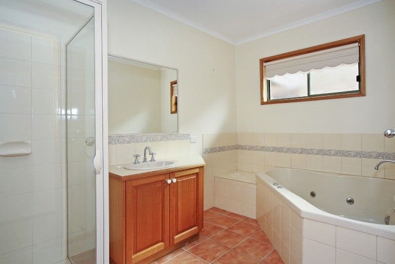 4 Mungari Court, LARA VIC 3212, Lara - Thumbnail 6