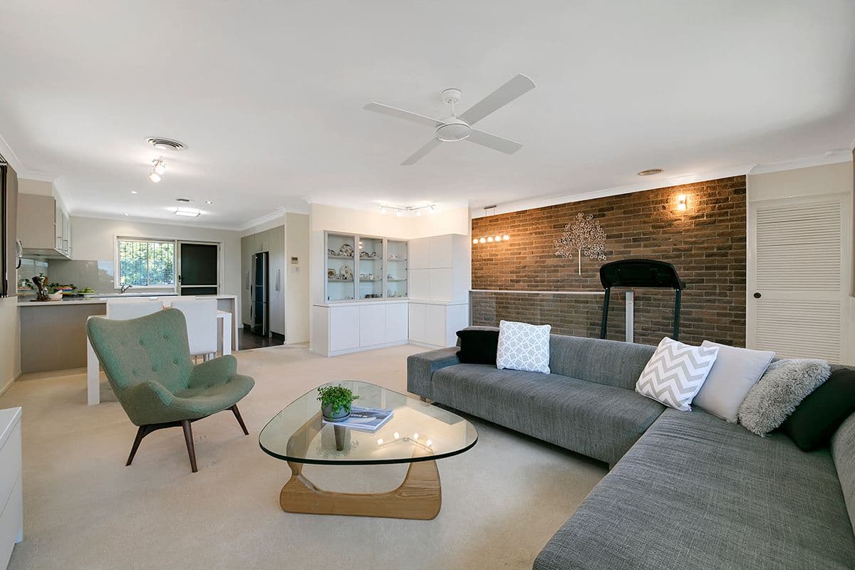 31 Leadale Street, Wynnum West QLD 4178, Wynnum West - Thumbnail 2