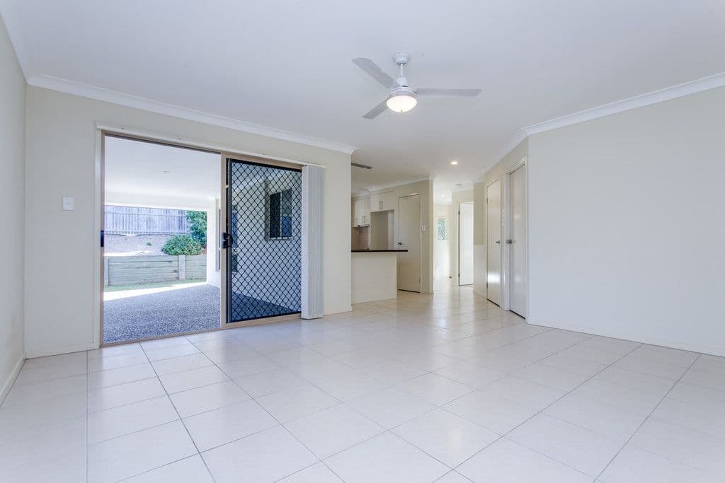 20 Riverside Crescent, Springfield Lakes QLD 4300, Springfield Lakes - Thumbnail 6