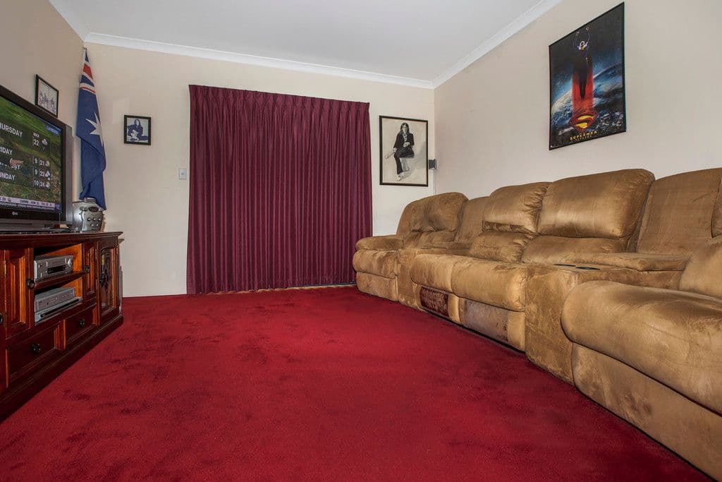 48 Highlander Parade, ROCKINGHAM WA 6168, Rockingham - Thumbnail 2