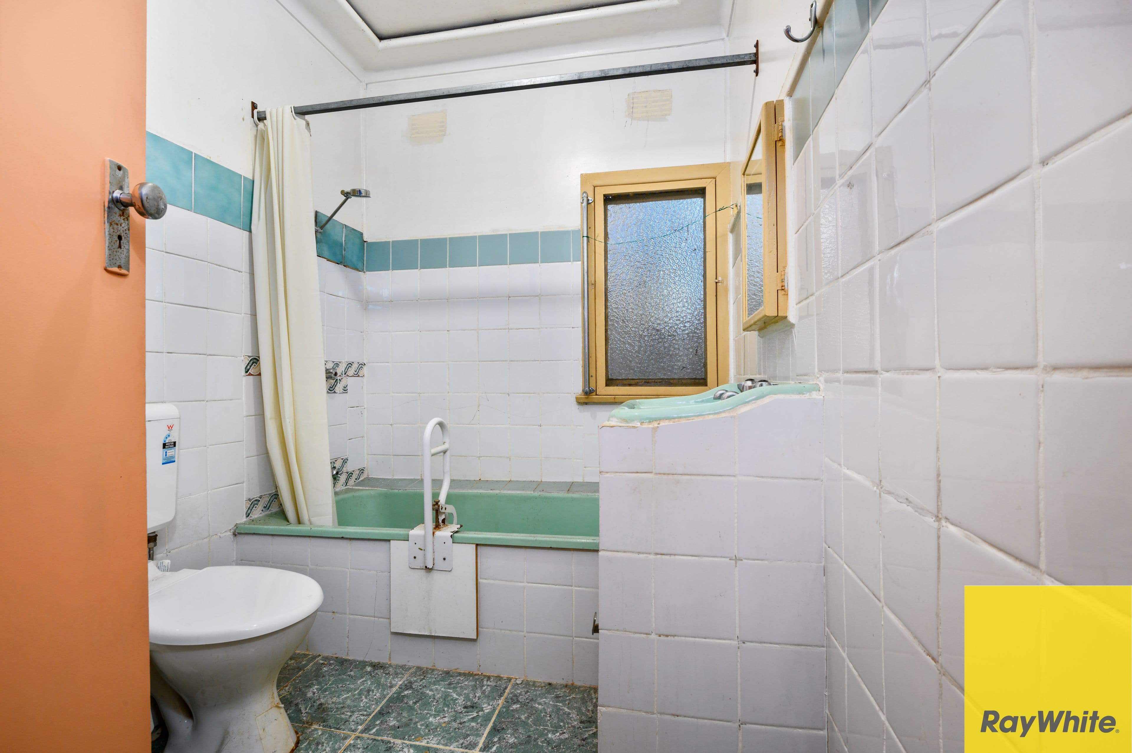 16 Malouf Street, Canley Heights NSW 2166, Canley Heights - Thumbnail 8