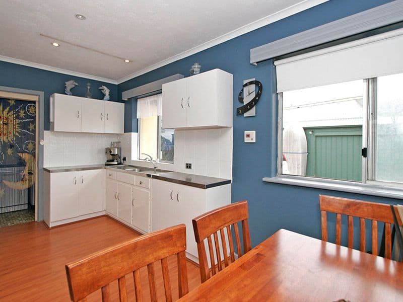 8 Avenell Avenue, CHRISTIES BEACH SA 5165, Christies Beach - Thumbnail 7