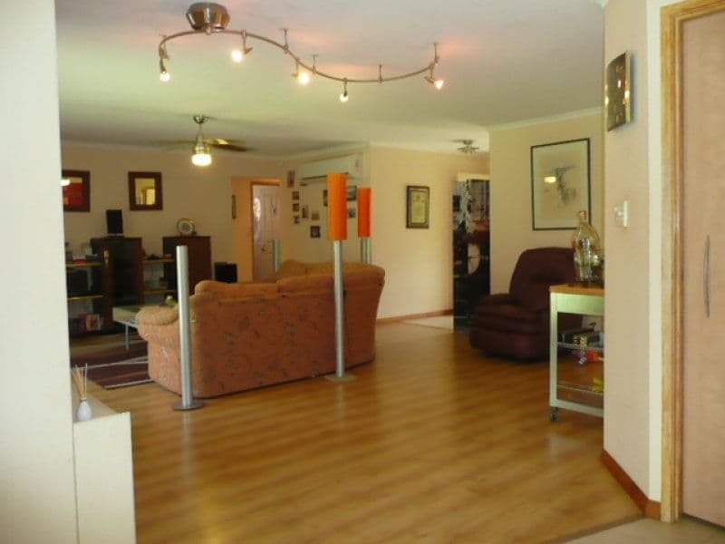 15 Corringle Close, Helensvale QLD 4212, Helensvale - Image 1