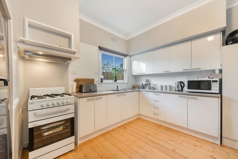 11a Barnfather Street, Thomson VIC 3219, Thomson - Thumbnail 3