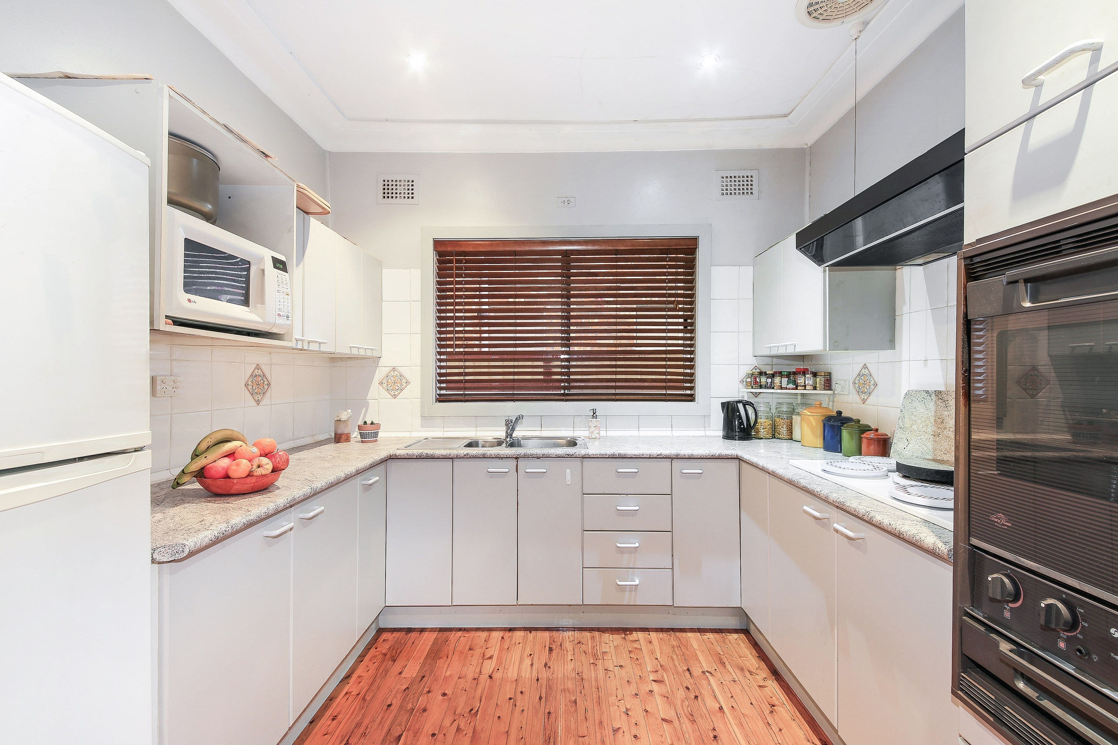 344 Roberts Road, Greenacre NSW 2190, Greenacre - Thumbnail 4