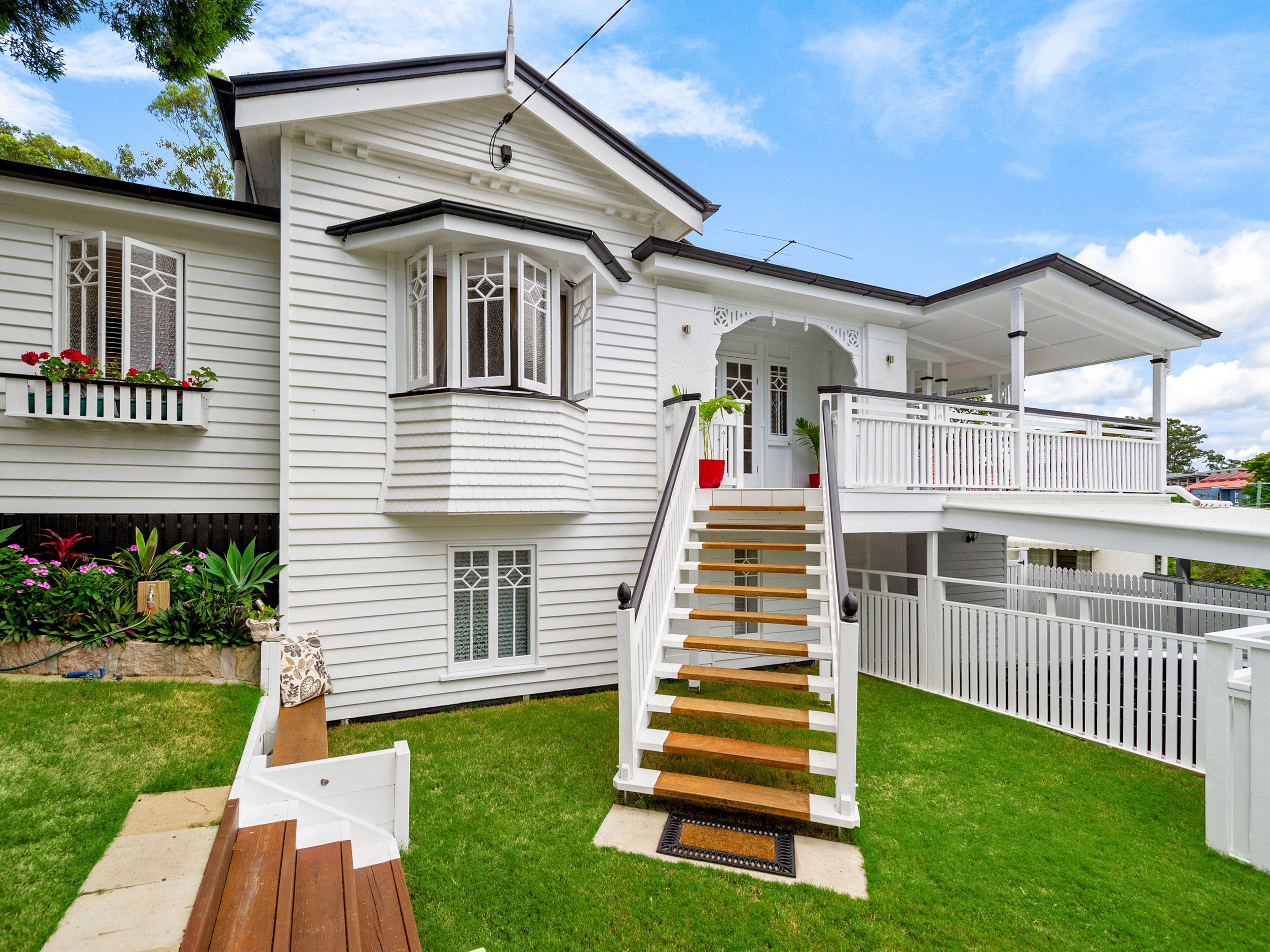 52 Atthow Avenue, Ashgrove QLD 4060, Ashgrove - Thumbnail 2