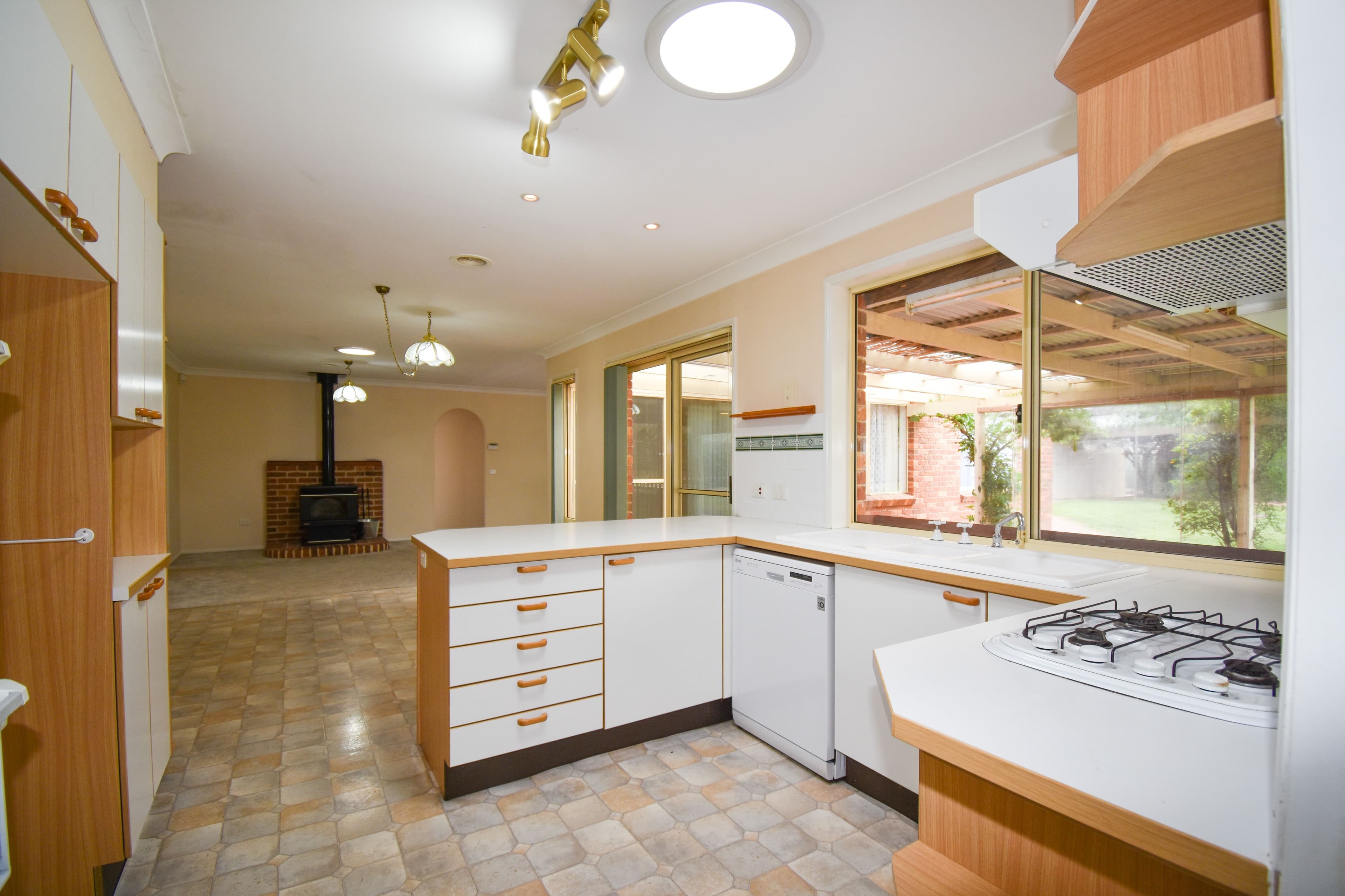 14 Cox Lane, Eglinton NSW 2795, Eglinton - Thumbnail 2