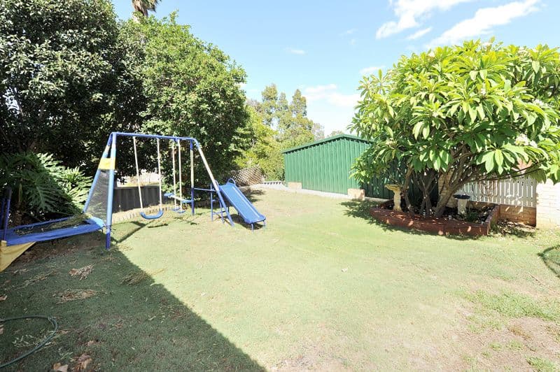 21 Tredale Road, MOUNT RICHON WA 6112, Mount Richon - Thumbnail 4