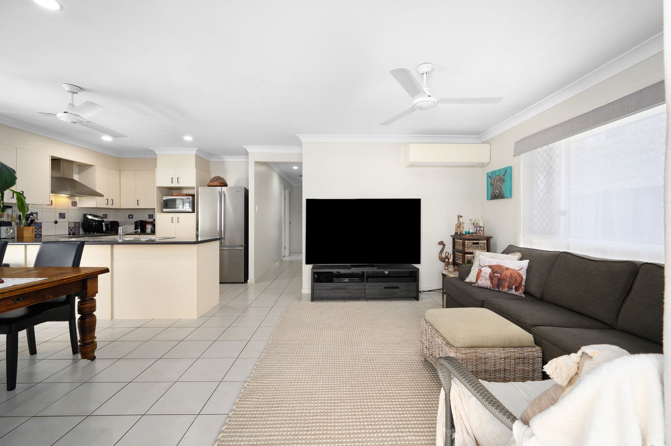 11 Trillers Avenue, Coomera QLD 4209, Coomera - Thumbnail 3