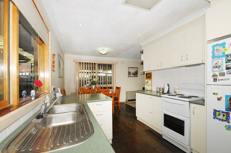 3 Sycamore Road, FRANKSTON SOUTH VIC 3199, Frankston South - Thumbnail 3