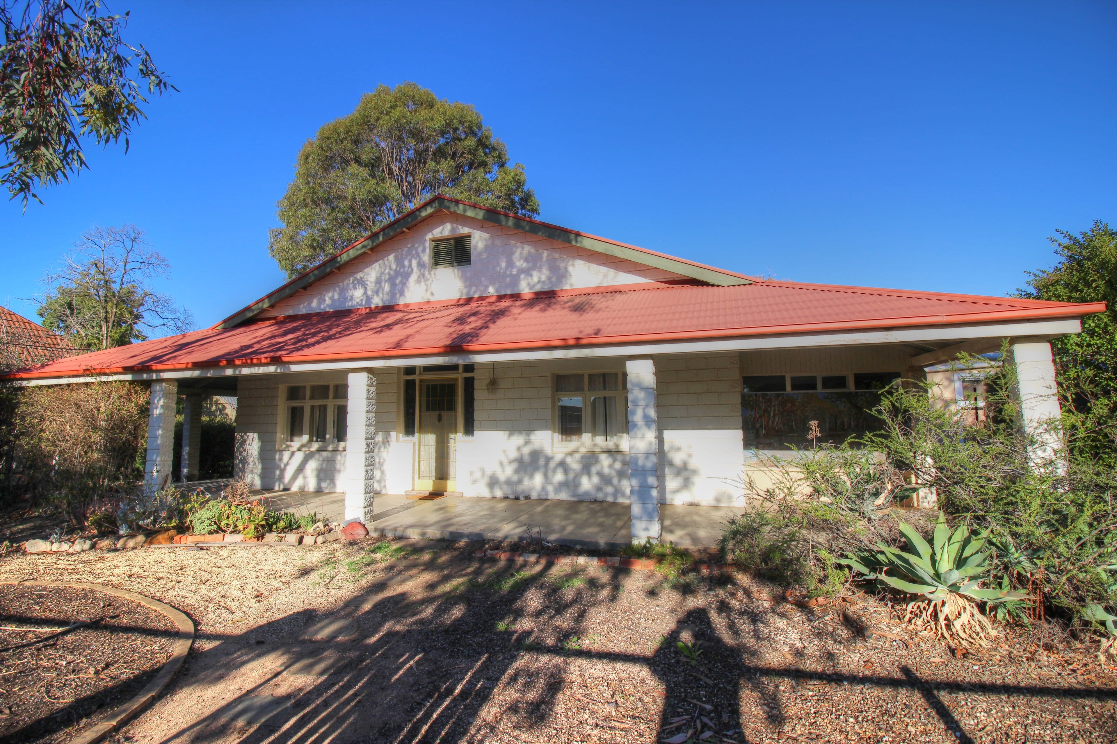 69 Cowra Street, Renmark SA 5341, Renmark - Thumbnail 2