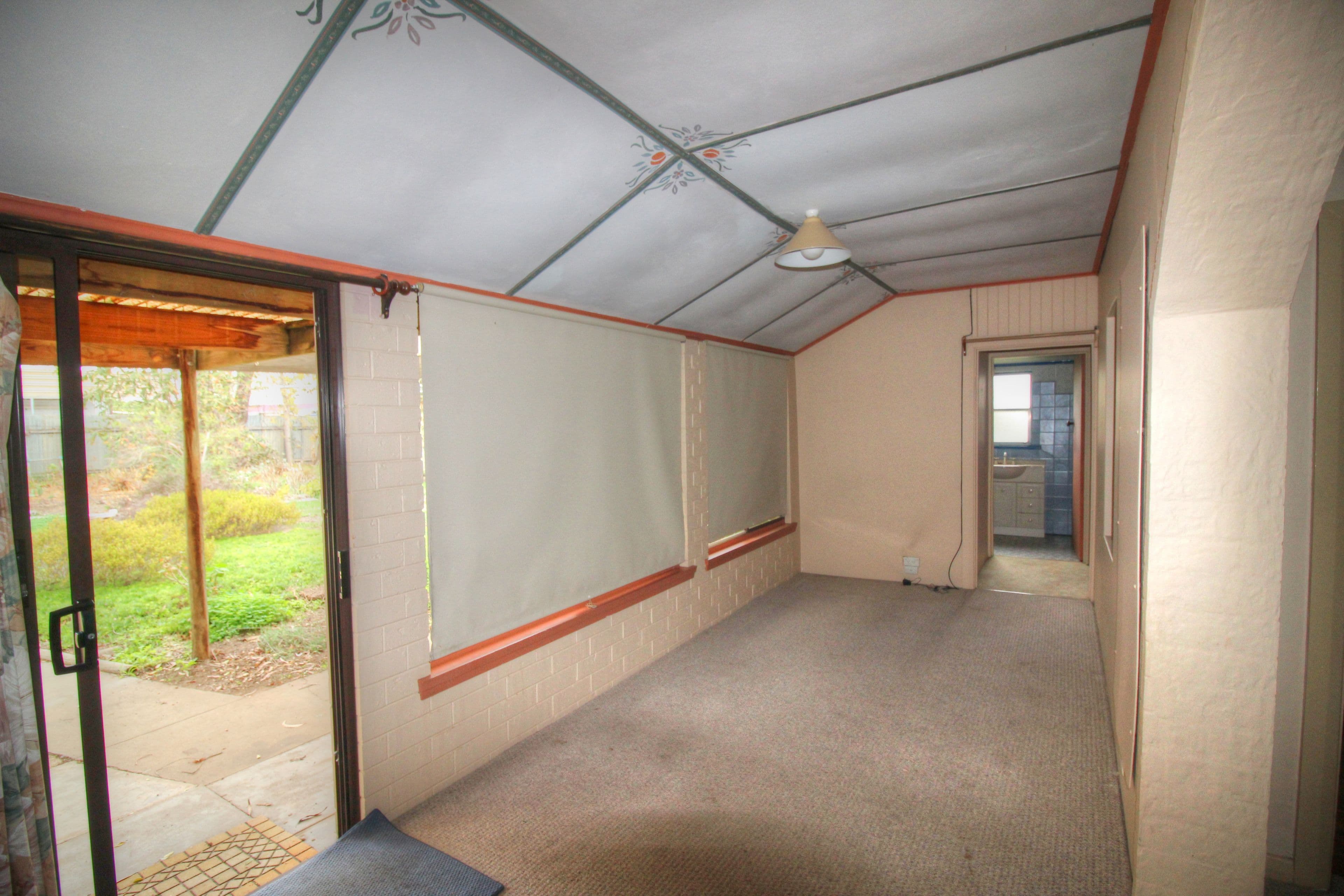 69 Cowra Street, Renmark SA 5341, Renmark - Thumbnail 7