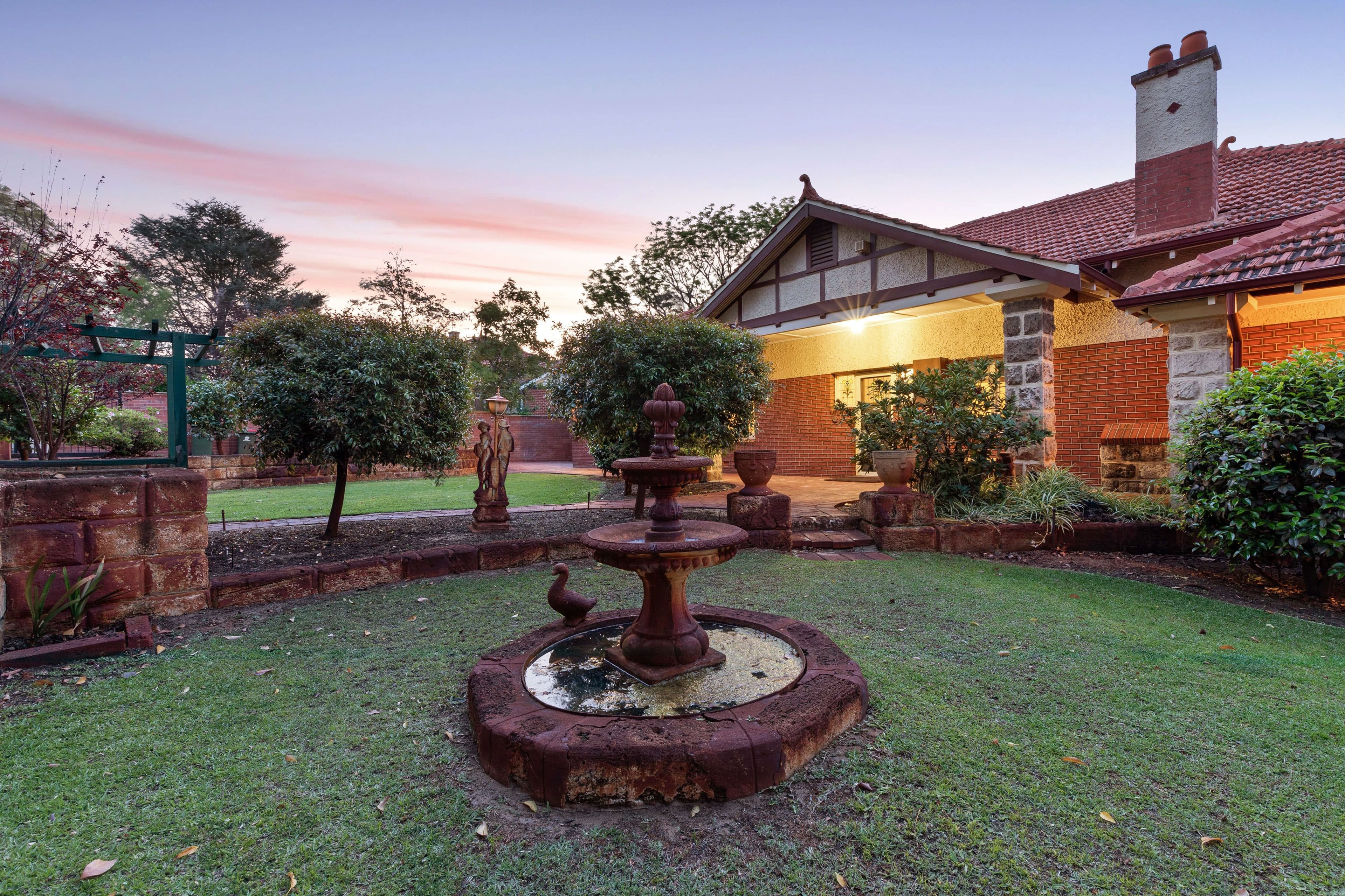 9 Nanhob Street, Mount Lawley WA 6050, Mount Lawley - Thumbnail 2