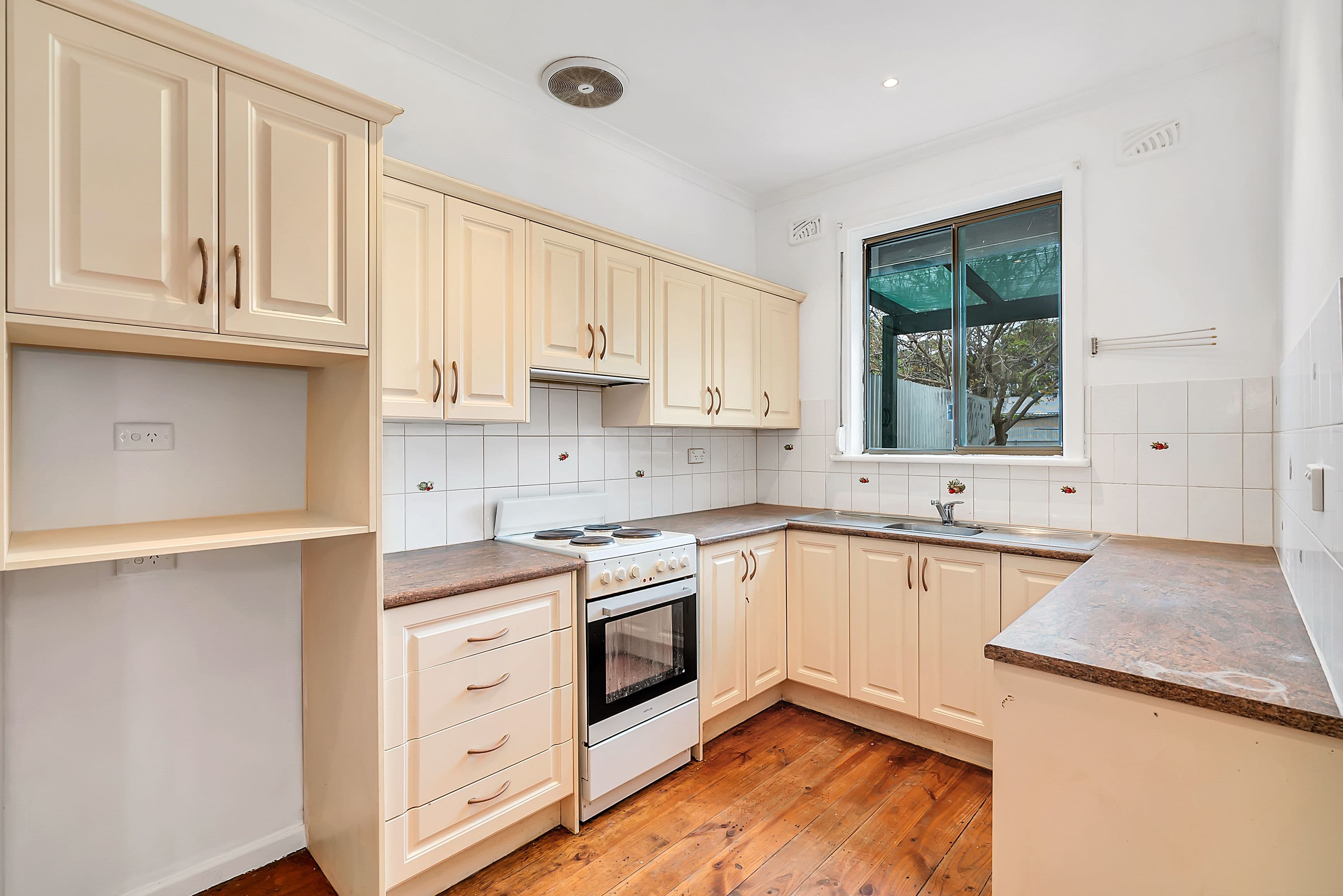 15-17 Farnham Avenue, Salisbury North SA 5108, Salisbury North - Thumbnail 6
