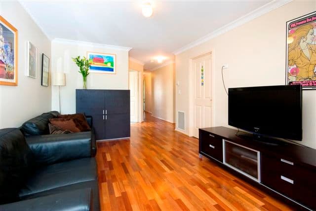 43 Ethel Street, THORNBURY VIC 3071, Thornbury - Thumbnail 2