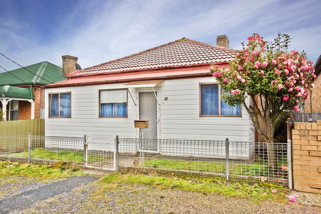 22 Chifley Road, Lithgow - Thumbnail 2