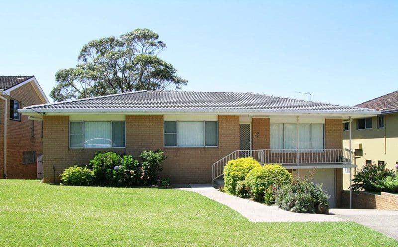 19 Bellevue Drive, PORT MACQUARIE NSW 2444, Port Macquarie - Image 1