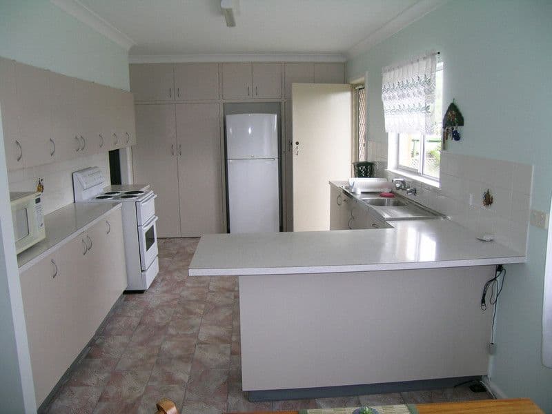 19 Bellevue Drive, PORT MACQUARIE NSW 2444, Port Macquarie - Thumbnail 4