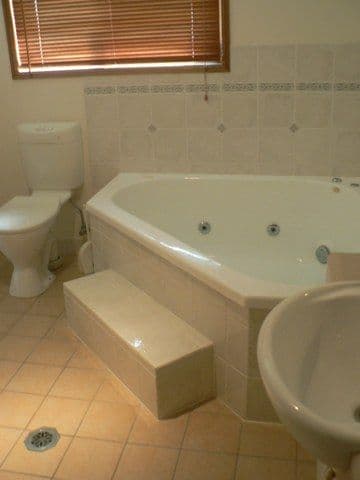 30 Jarrah Drive, BOYNE ISLAND QLD 4680, Boyne Island - Thumbnail 3