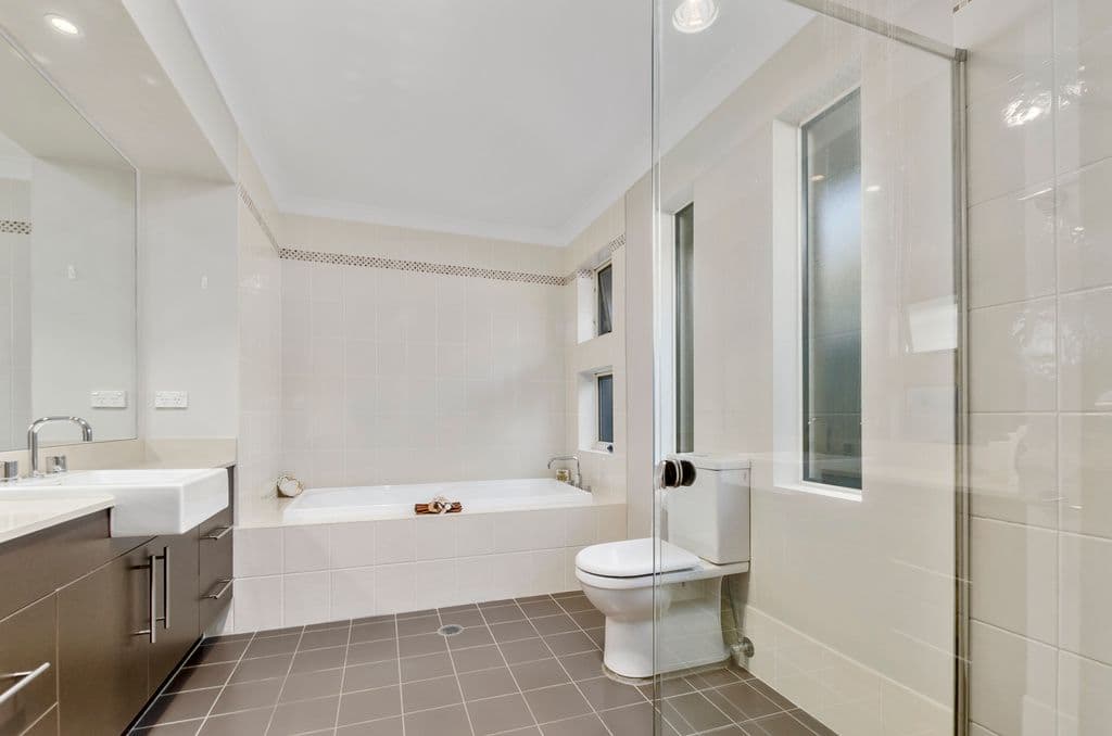 17 Kingsbury Circuit, Bowral - Thumbnail 4