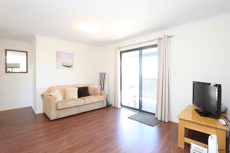 12 Cooper Street, Clinton SA 5570, Clinton - Thumbnail 4