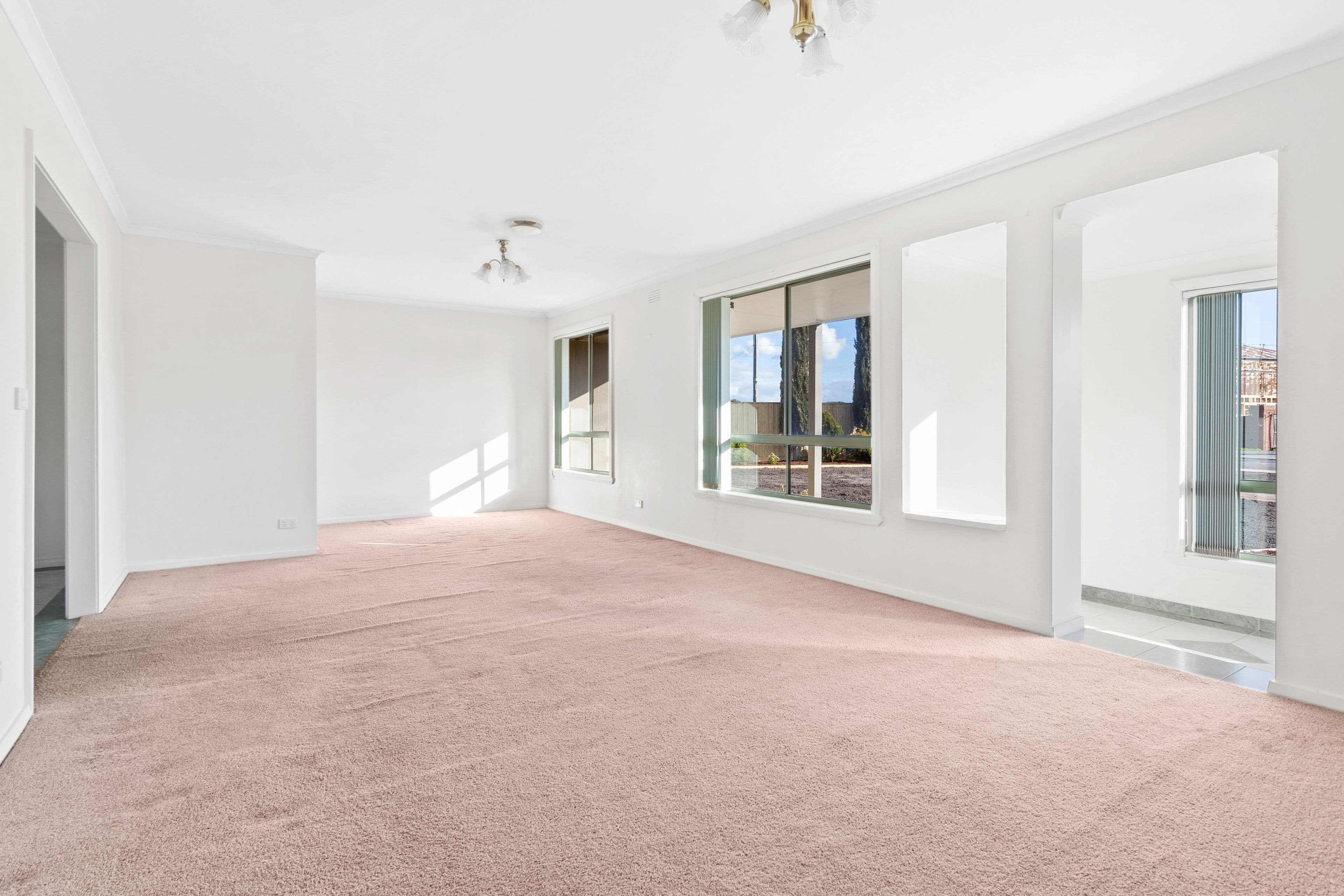 4 Norman Road, Drouin VIC 3818, Drouin - Thumbnail 3