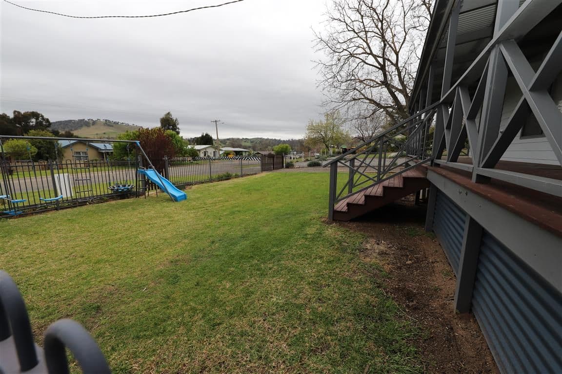 75B Lynch Street, Adelong NSW 2729, Adelong - Thumbnail 2