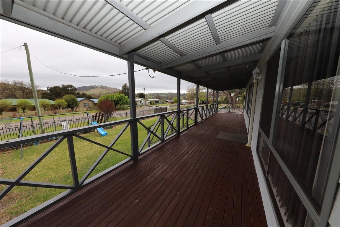 75B Lynch Street, Adelong NSW 2729, Adelong - Thumbnail 3