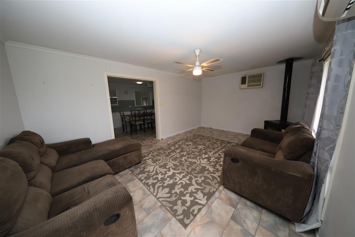 75B Lynch Street, Adelong NSW 2729, Adelong - Thumbnail 4