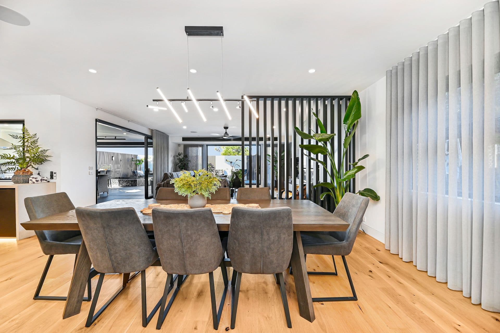 8 Howell Drive, Berwick VIC 3806, Berwick - Thumbnail 8