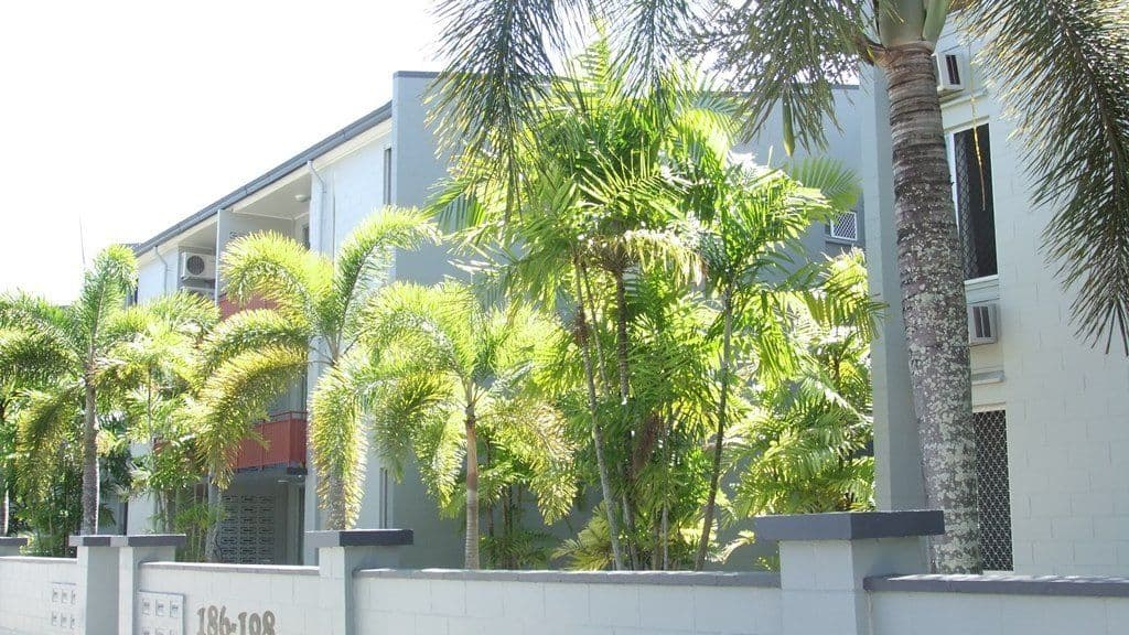 186 Lake Street, CAIRNS NORTH QLD 4870, Cairns North - Image 1
