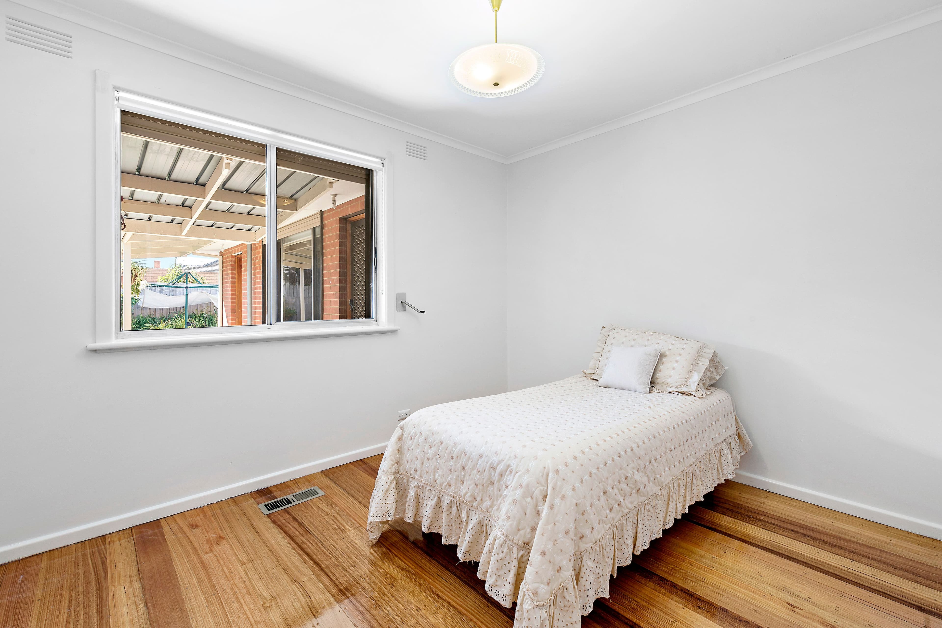 8 Queen Street, Lalor VIC 3075, Lalor - Thumbnail 4