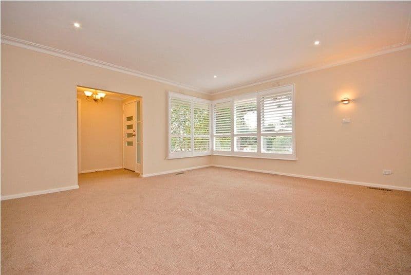 5 Buggy Ride Lane, CHIRNSIDE PARK VIC 3116, Chirnside Park - Thumbnail 2