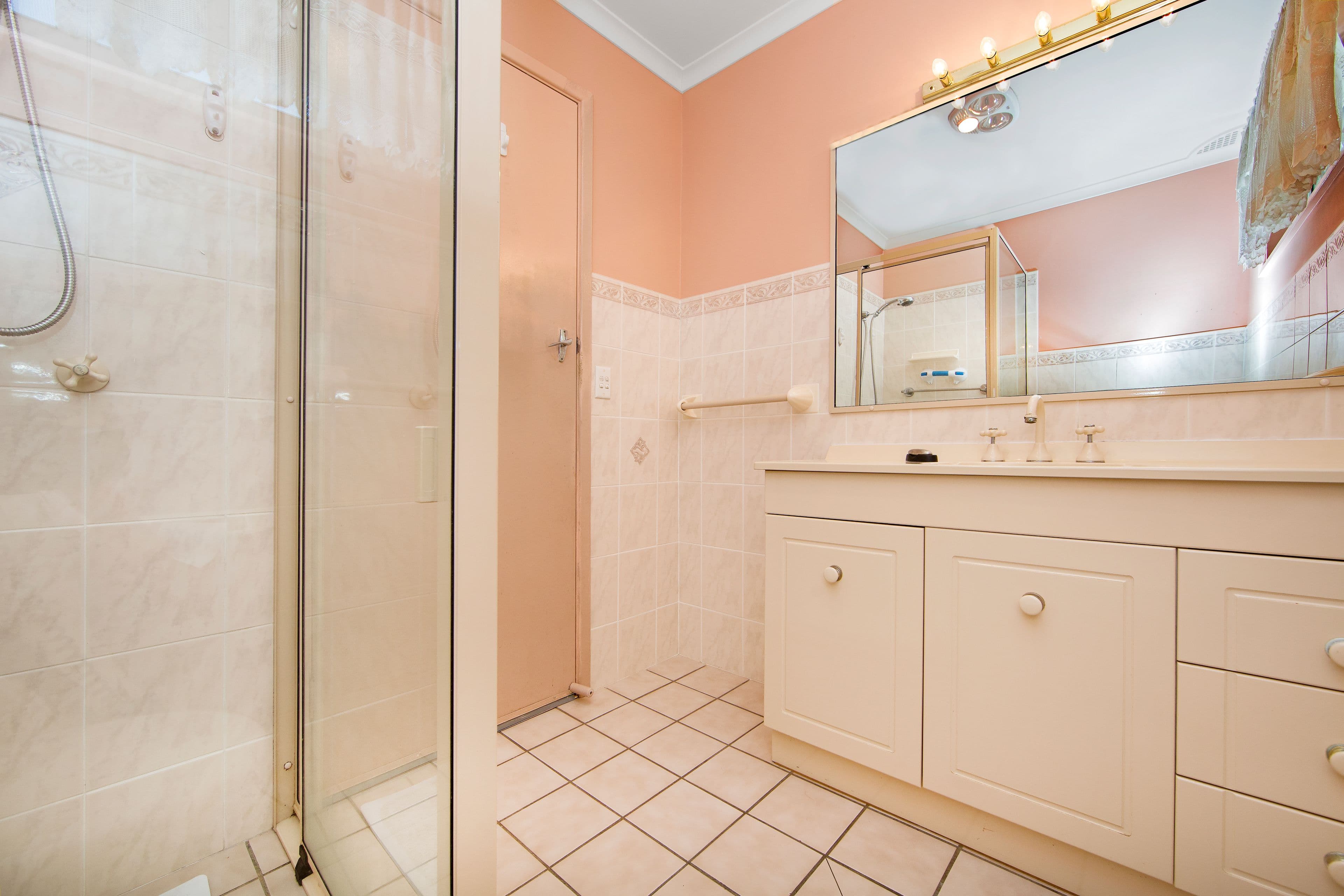 38 Kobada Avenue, Buff Point - Thumbnail 8