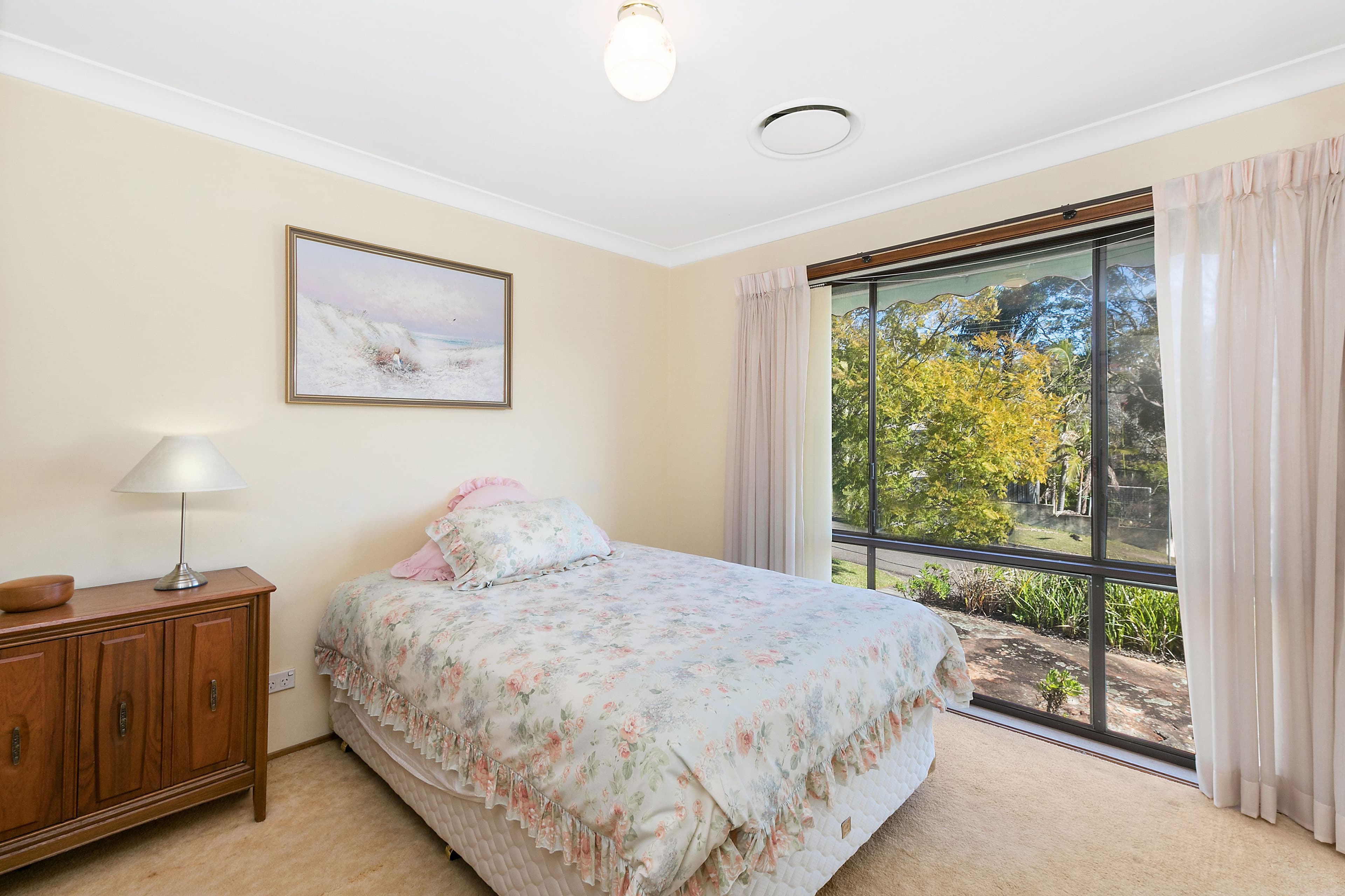 6 Towradgi Street, Narraweena - Thumbnail 3