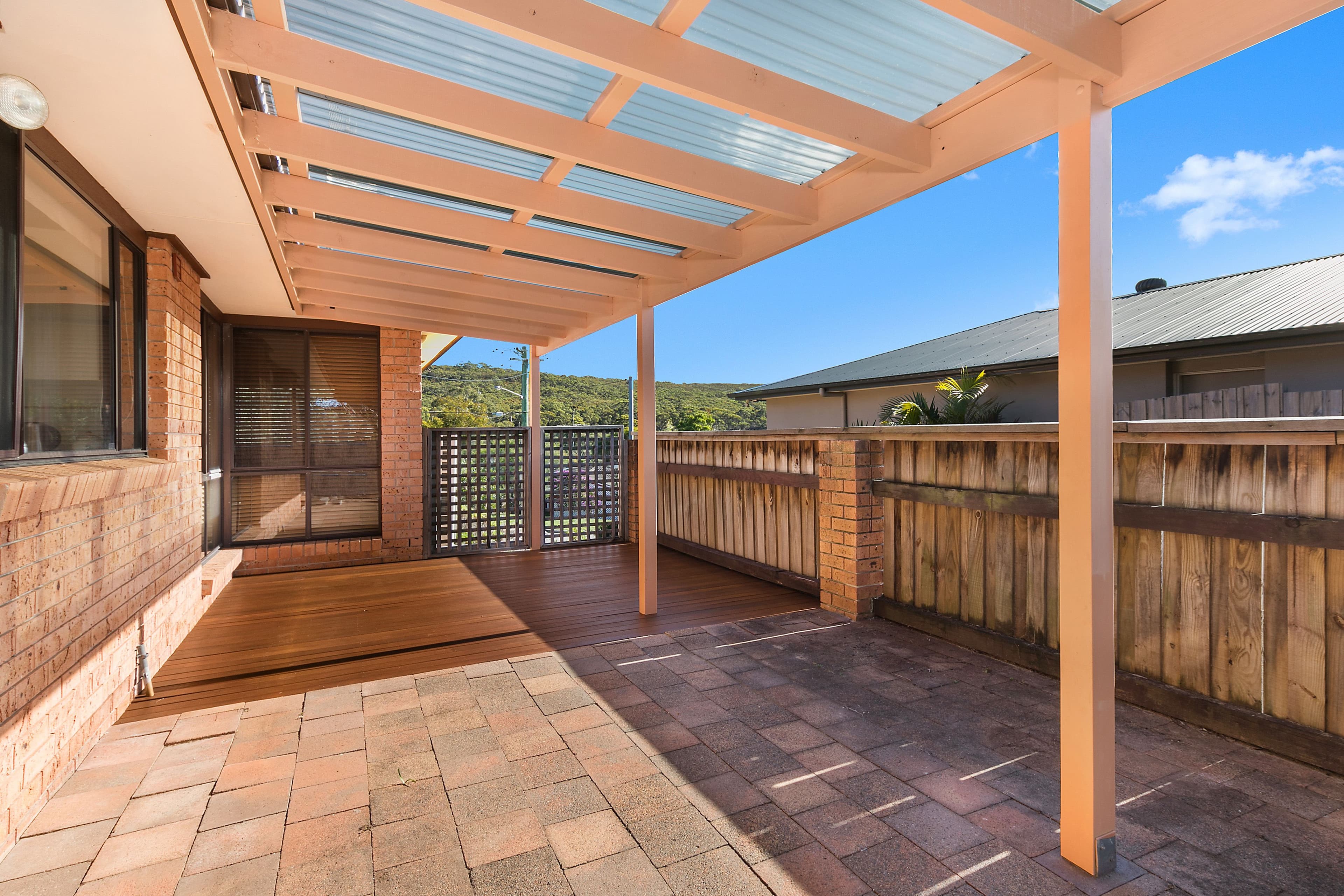 6 Towradgi Street, Narraweena - Thumbnail 4