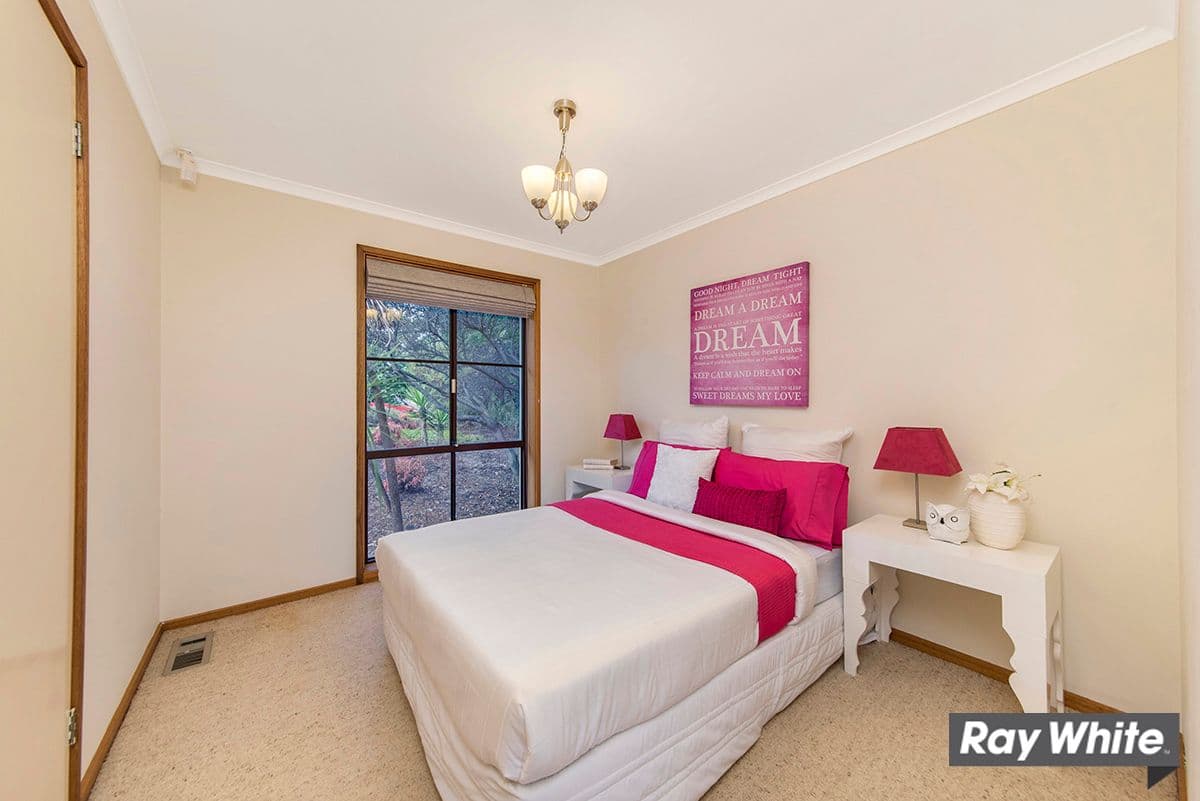 18 Carr Crescent, Wanniassa ACT 2903, Wanniassa - Thumbnail 8